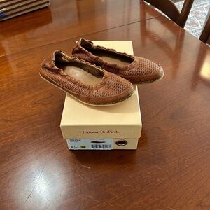 Brown leather flats by L’AmourDesPieds